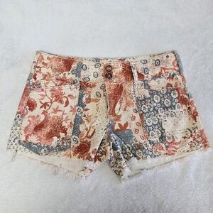 Anthropologie PILCRO The Wanderer Cut Off Shorts Paisley Red Blue size 25